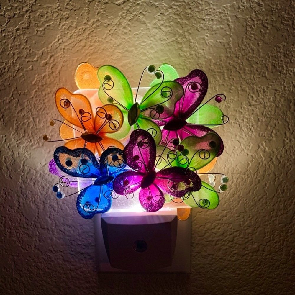 Butterfly Bouquet Sensor nightlight!